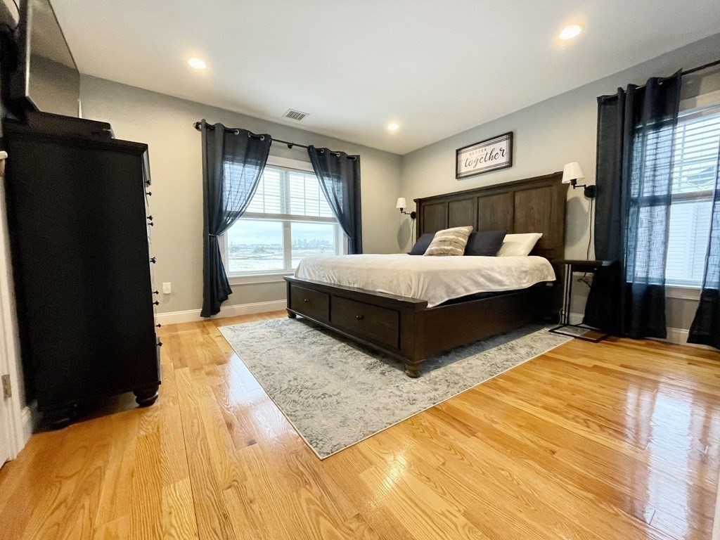 3 bed, 2.5 bath apartment for rent at 148 Pearl Ave Unit 1, Revere — photo 5 of 18