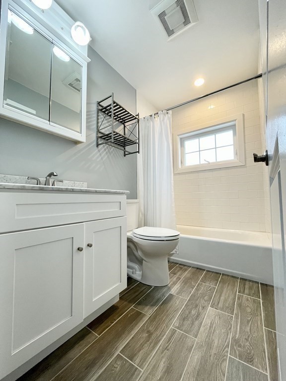 3 bed, 2.5 bath apartment for rent at 148 Pearl Ave Unit 1, Revere — photo 10 of 18
