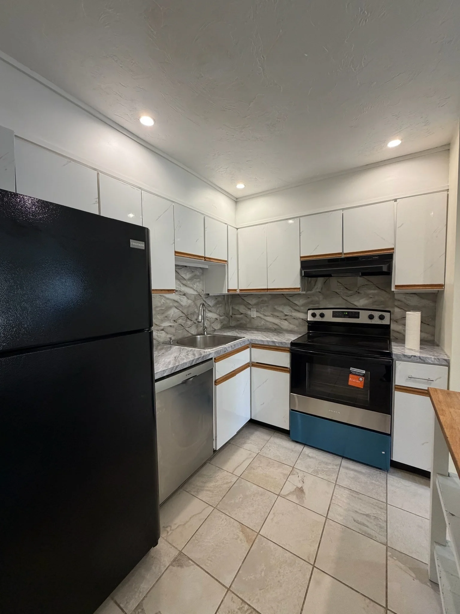 2 bed, 2 bath apartment for rent at 148 Quincy Shore Dr Unit Unit 44, Quincy — photo 6 of 17