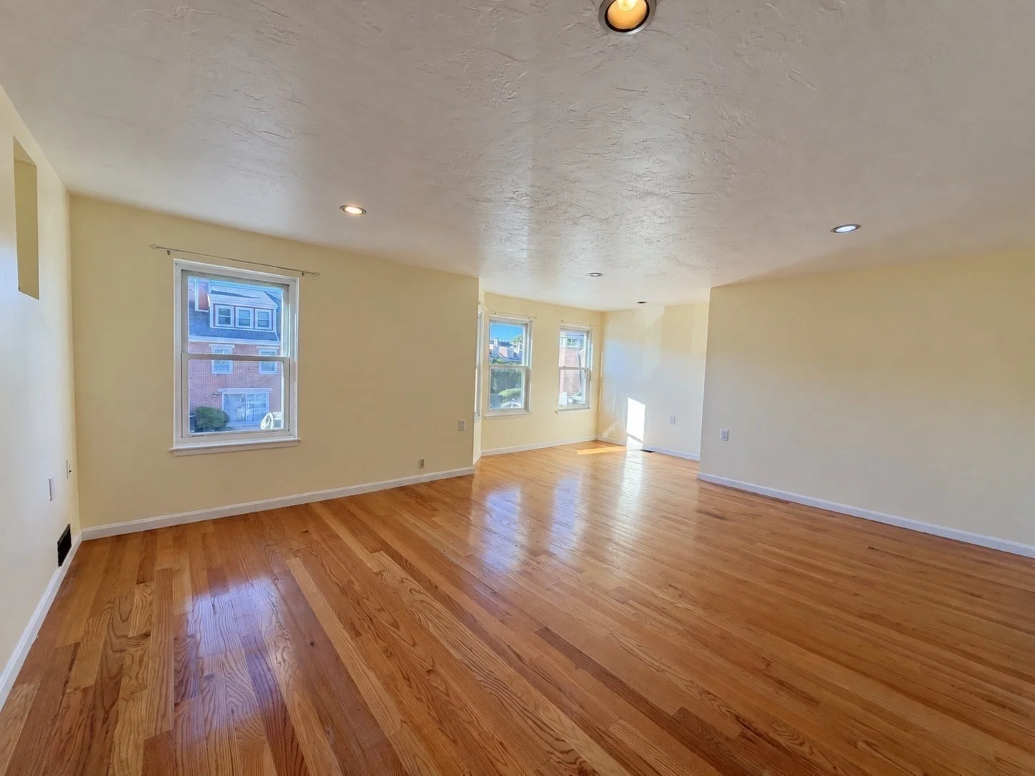 2 bed, 2 bath apartment for rent at 148 Quincy Shore Dr Unit Unit 44, Quincy — photo 10 of 17