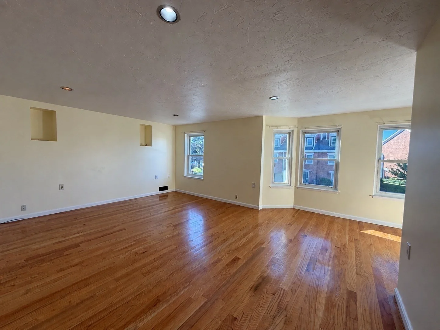 2 bed, 2 bath apartment for rent at 148 Quincy Shore Dr Unit Unit 44, Quincy — photo 9 of 17
