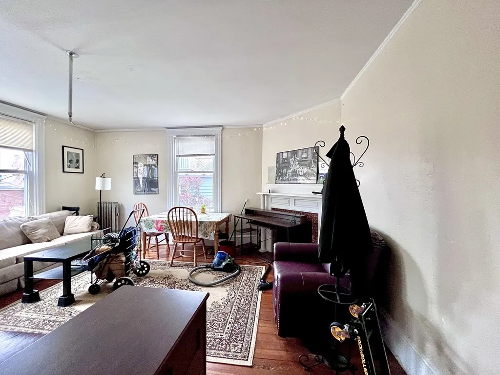 4 bed, 2 bath apartment for rent at 148 Strathmore Rd Unit 2, Brighton — photo 23 of 25
