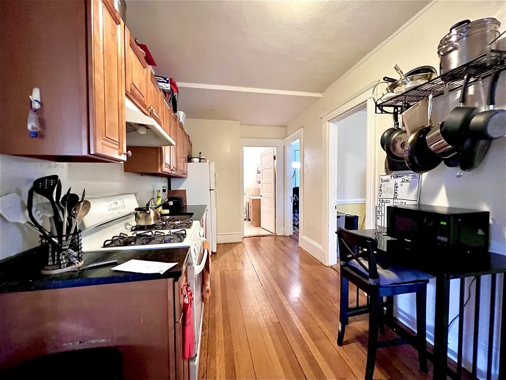 4 bed, 2 bath apartment for rent at 148 Strathmore Rd Unit 2, Brighton