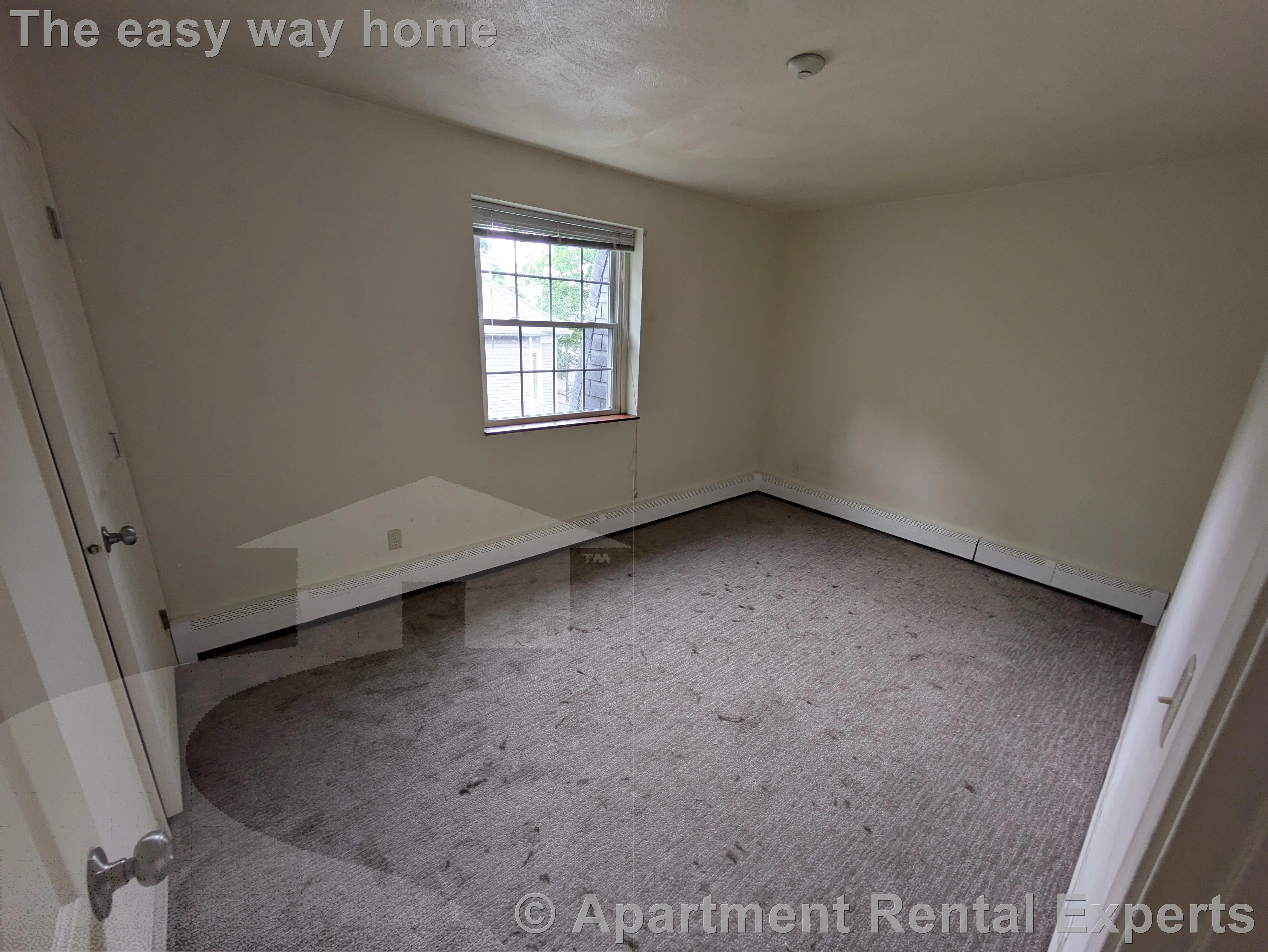 2 bed, 1 bath apartment for rent at 148 Sycamore St Unit 16, Winter Hill — photo 4 of 12