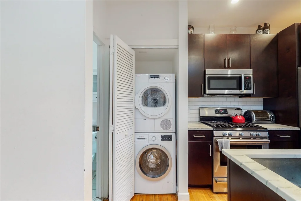 1 bed, 1 bath apartment for rent at 148 Warren Ave Unit 4, South End — photo 3 of 8