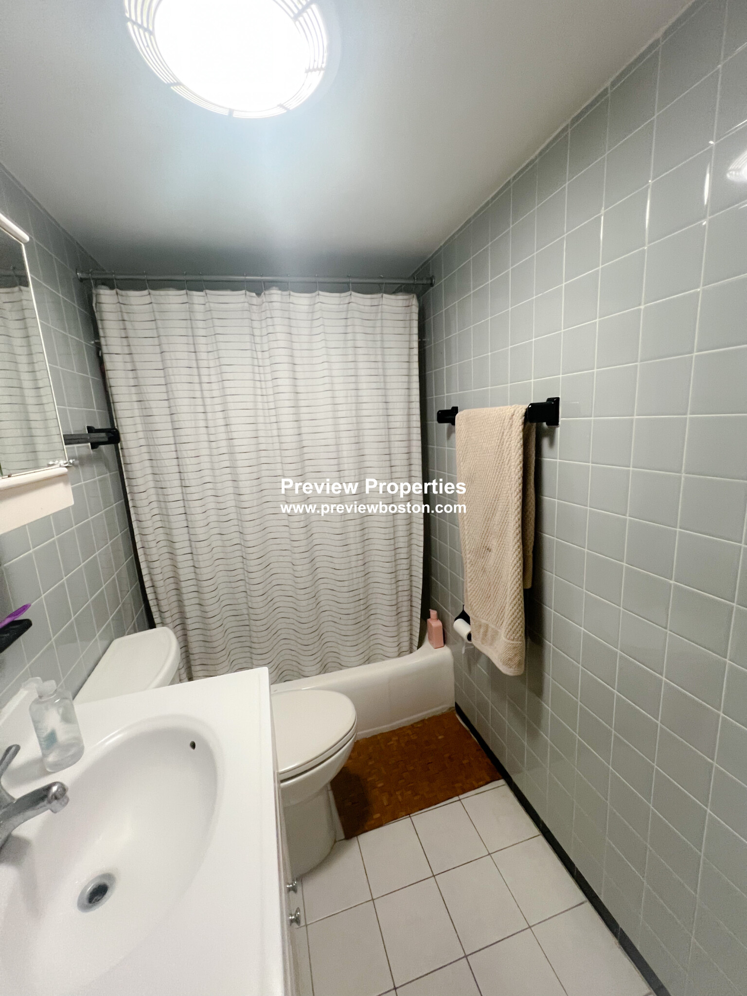 1 bed, 1 bath apartment for rent at 1480 Commonwealth Ave Unit 1, Brighton — photo 28 of 31