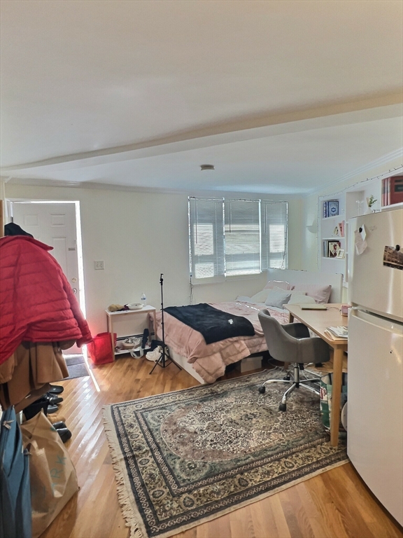 Studio bed, 1 bath apartment for rent at 1482 Beacon St Unit B1, Corey Hill — photo 2 of 4