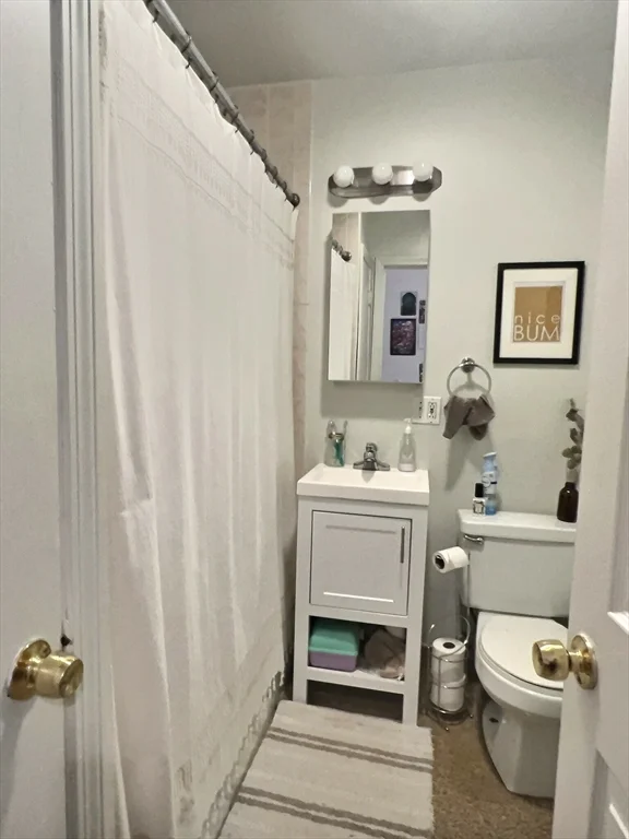 Studio bed, 1 bath apartment for rent at 1482 Beacon Unit 12, Coolidge Corner — photo 5 of 5