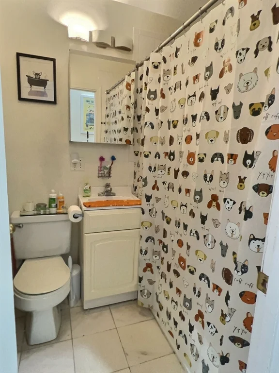 1 bed, 1 bath apartment for rent at 1482 Beacon Unit 14, Coolidge Corner — photo 5 of 5