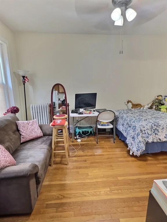 Studio bed, 1 bath apartment for rent at 1482 Beacon Unit 22, Coolidge Corner — photo 3 of 7