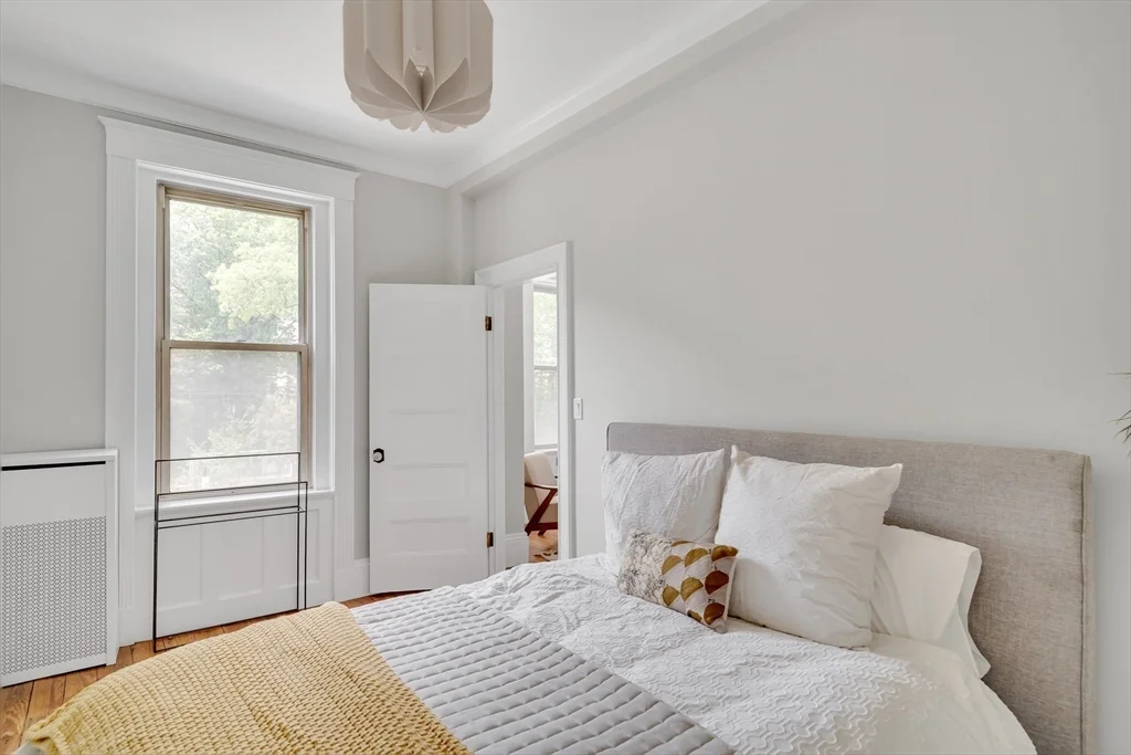 2 bed, 1 bath apartment for rent at 1485 Beacon St Unit 2, Coolidge Corner — photo 7 of 13