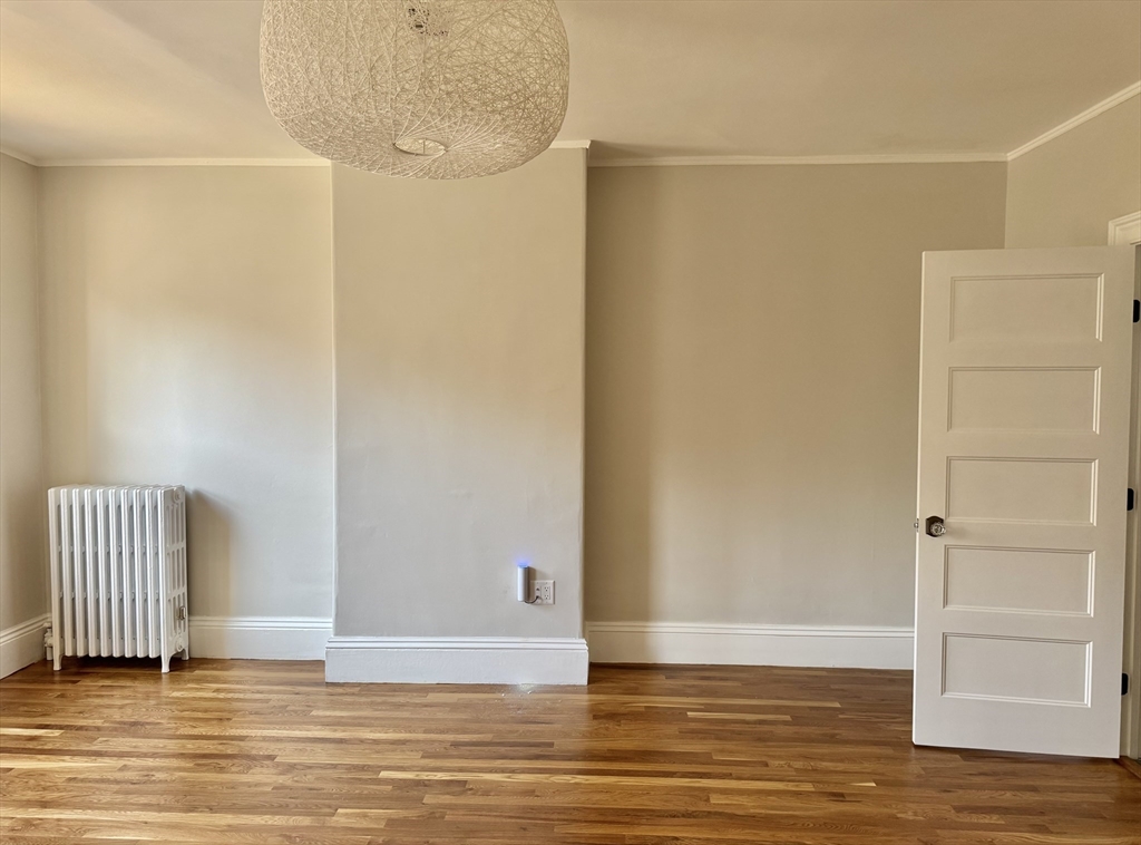 2 bed, 1 bath apartment for rent at 1485 Beacon St Unit 3, Coolidge Corner — photo 1 of 5