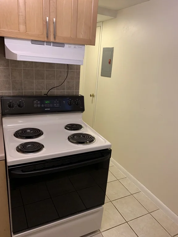 1 bed, 1 bath apartment for rent at 1486 Commonwealth Ave Unit 1, Brighton — photo 11 of 24