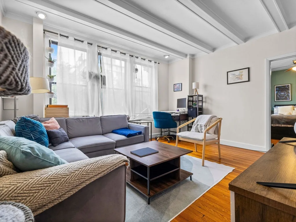 1 bed, 1 bath apartment for rent at 1486 Commonwealth Ave Unit 4, Brighton — photo 3 of 16