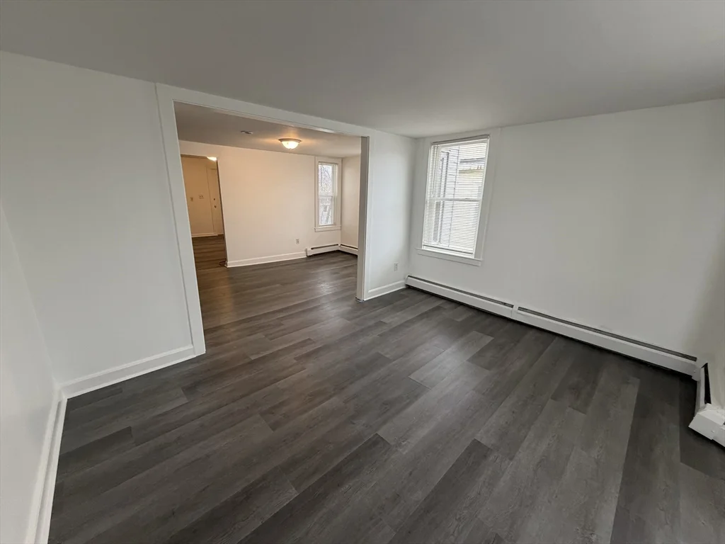 3 bed, 1 bath apartment for rent at 149 Adams St Unit 149, Waltham — photo 3 of 12