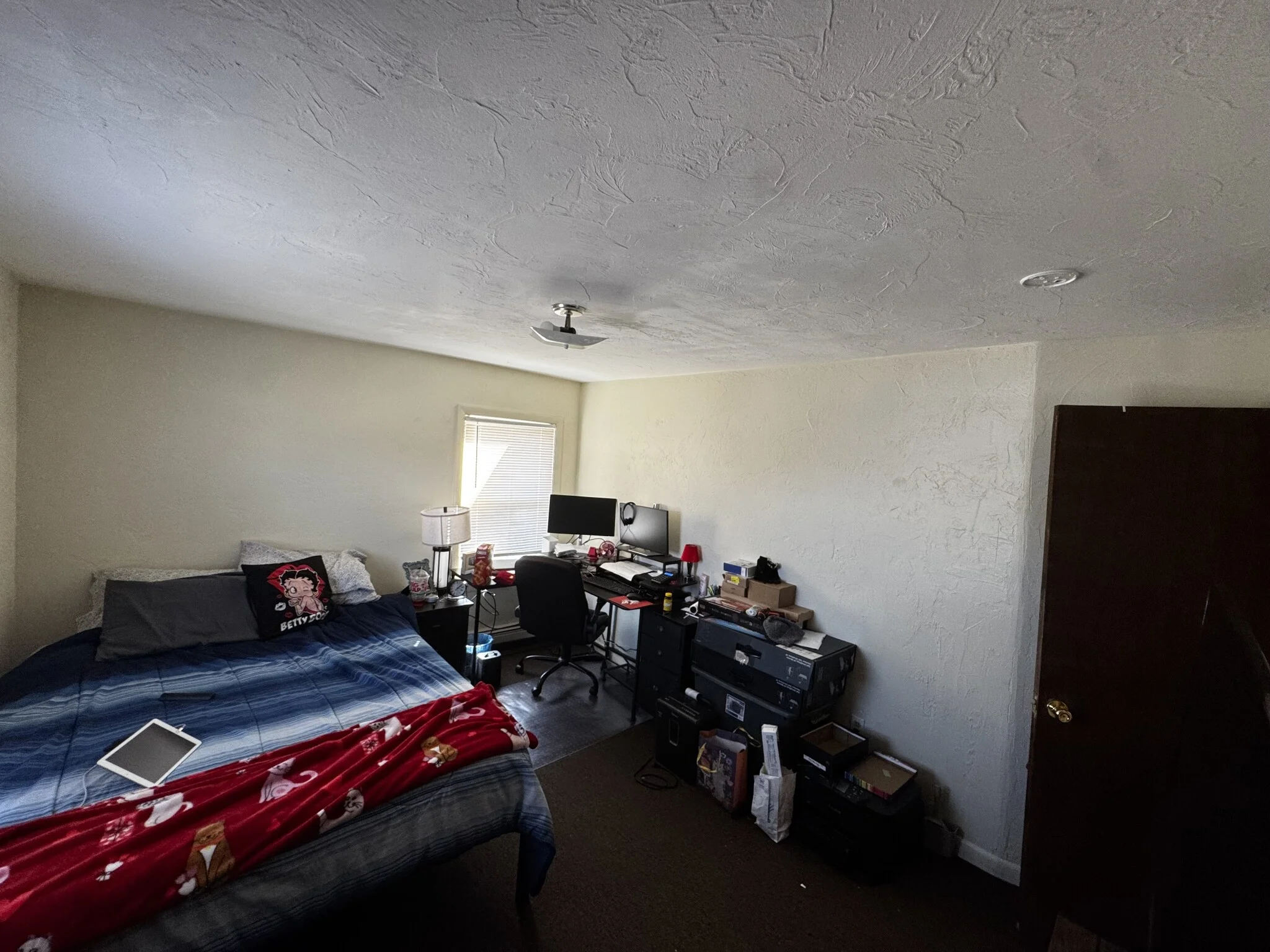3 bed, 1.5 bath apartment for rent at 149 Adams St Unit 149A, Nonantum — photo 8 of 10