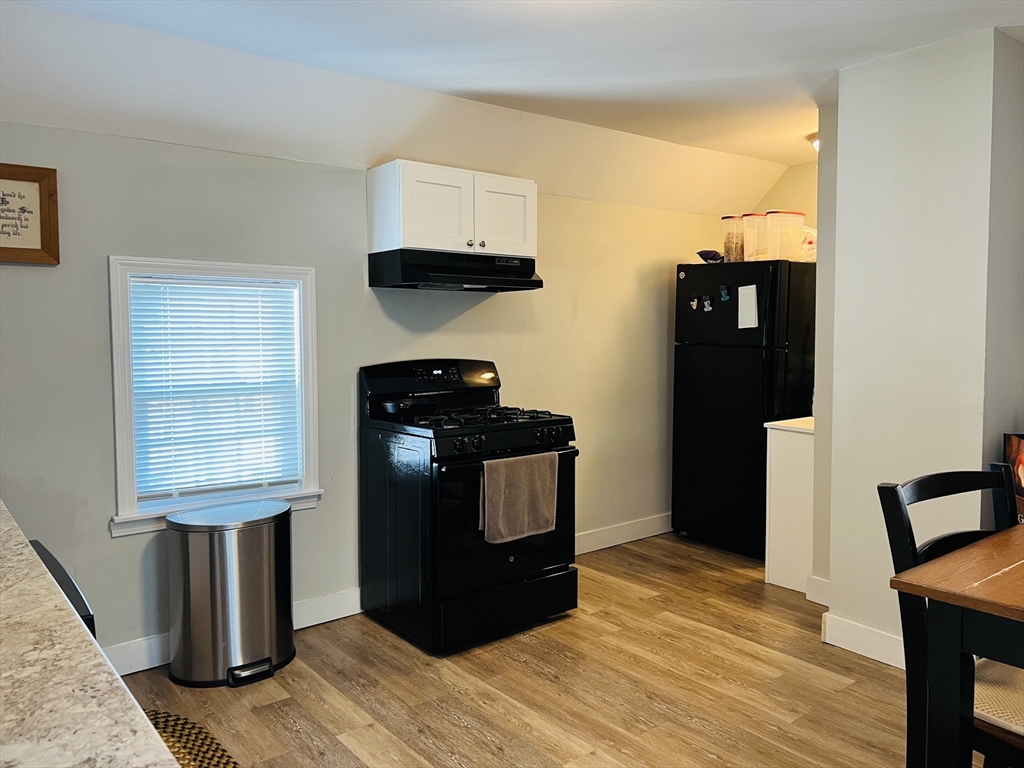 1 bed, 1 bath apartment for rent at 149 Belmont St Unit 2, Everett — photo 2 of 20