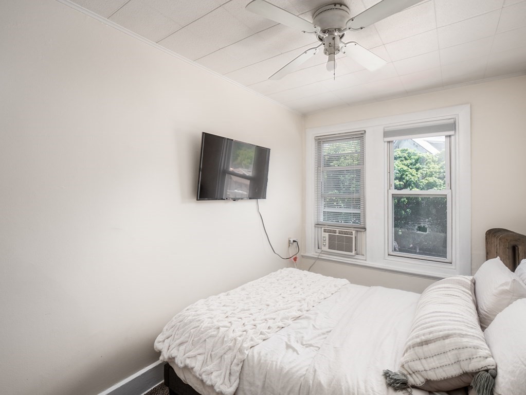 1 bed, 1 bath apartment for rent at 149 Dorchester St Unit 1, South Boston — photo 10 of 17