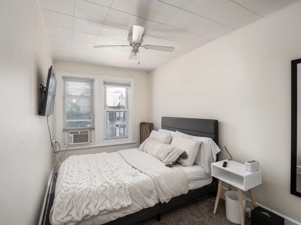 1 bed, 1 bath apartment for rent at 149 Dorchester St Unit 2, Boston — photo 9 of 17