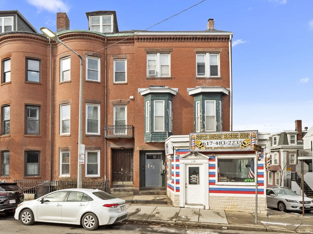1 bed, 1 bath apartment for rent at 149 Dorchester St Unit 3, South Boston