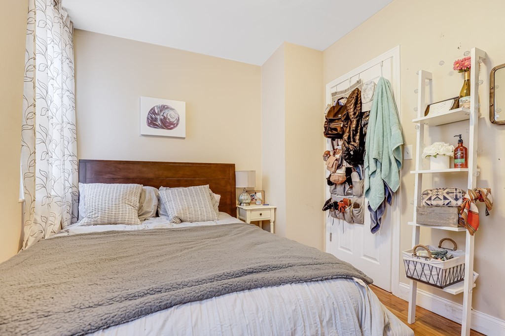 3 bed, 1 bath apartment for rent at 149 Endicott Unit 3, North End — photo 7 of 12