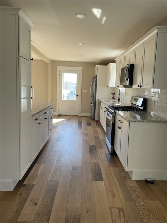 3 bed, 2 bath apartment for rent at 149 Forge Rd, Westport — photo 9 of 9