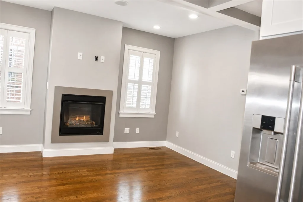 2 bed, 2 bath apartment for rent at 149 G St Unit 1, South Boston — photo 5 of 16