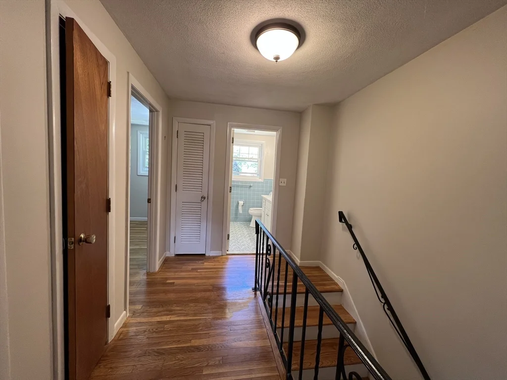 3 bed, 1 bath apartment for rent at 149 Gould St Unit 149, Needham — photo 7 of 32