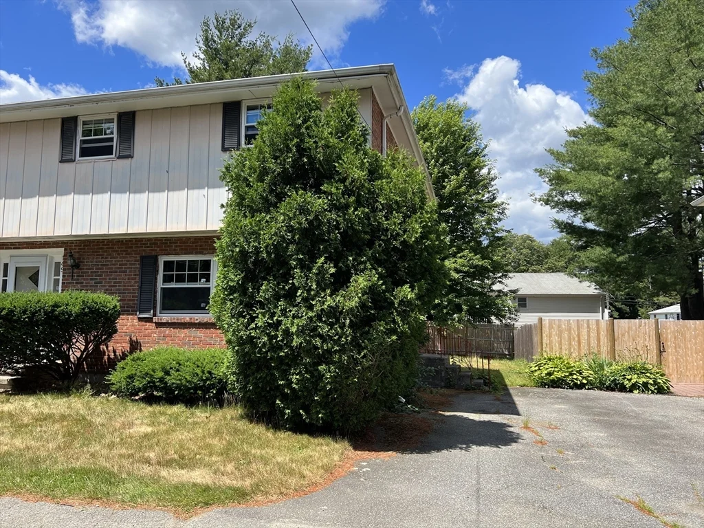 3 bed, 1 bath apartment for rent at 149 Gould St Unit 149, Needham — photo 24 of 32