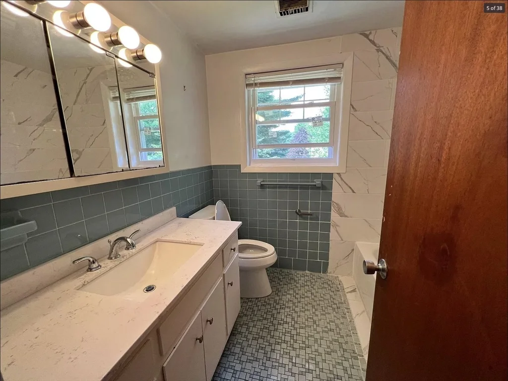 3 bed, 1 bath apartment for rent at 149 Gould St Unit 149, Needham — photo 5 of 32