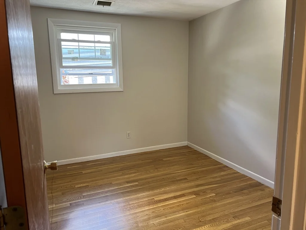 3 bed, 1 bath apartment for rent at 149 Gould St Unit 149, Needham — photo 12 of 32
