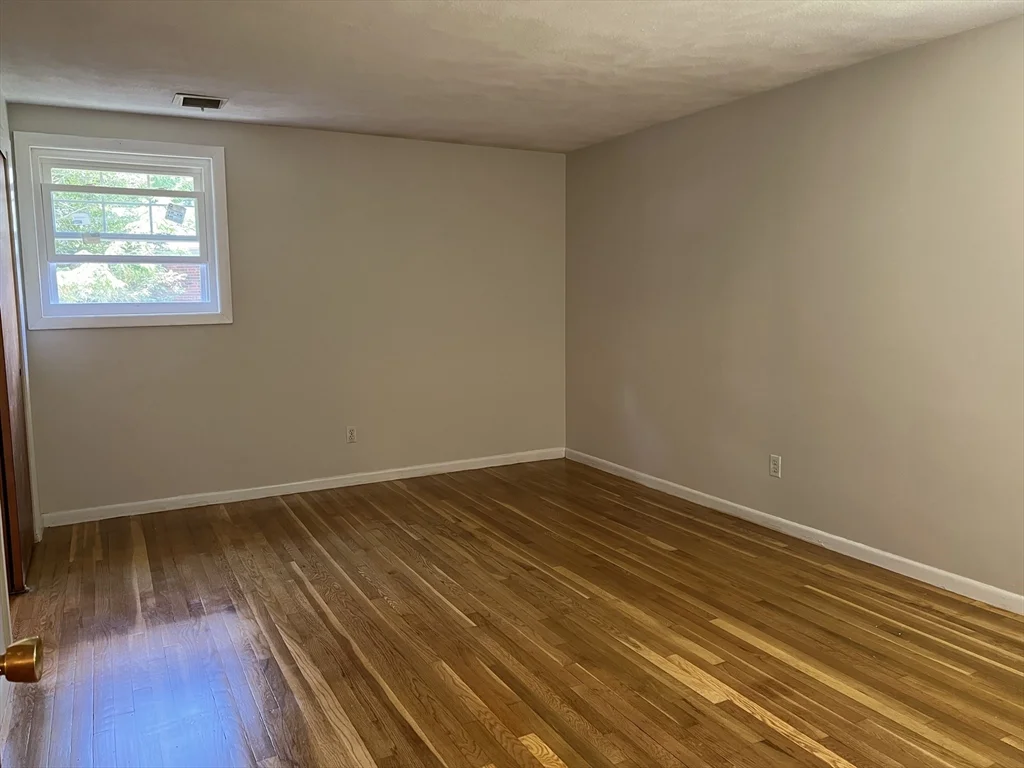 3 bed, 1 bath apartment for rent at 149 Gould St Unit 149, Needham — photo 15 of 32