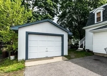 2 bed, 1 bath apartment for rent at 149 Grove St Unit 1, Waltham — photo 11 of 11