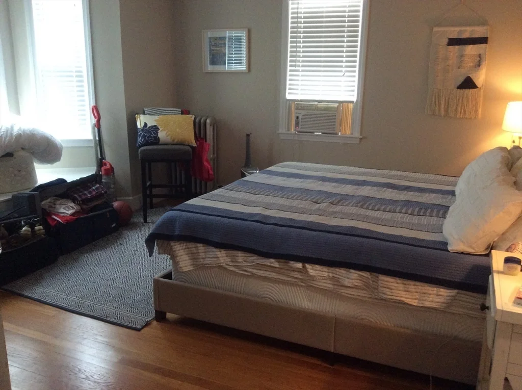 2 bed, 1 bath apartment for rent at 149 Grove St Unit 149, Waltham — photo 7 of 9
