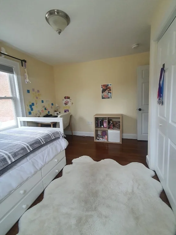 3 bed, 2 bath apartment for rent at 149 Lowell Ave Unit 1, Newtonville — photo 12 of 14
