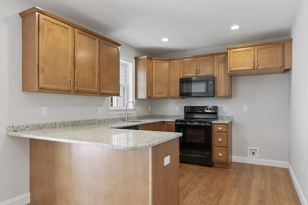 4 bed, 2 bath apartment for rent at 149 Lowell Rd Unit U:1, Pepperell — photo 11 of 34