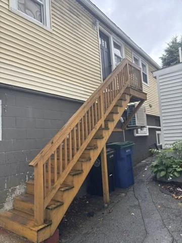 2 bed, 1 bath apartment for rent at 149 North St Unit 1, Salem — photo 2 of 19