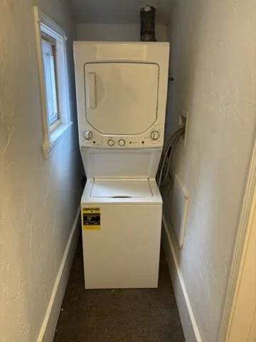 2 bed, 1 bath apartment for rent at 149 North St Unit 1, Salem — photo 10 of 19