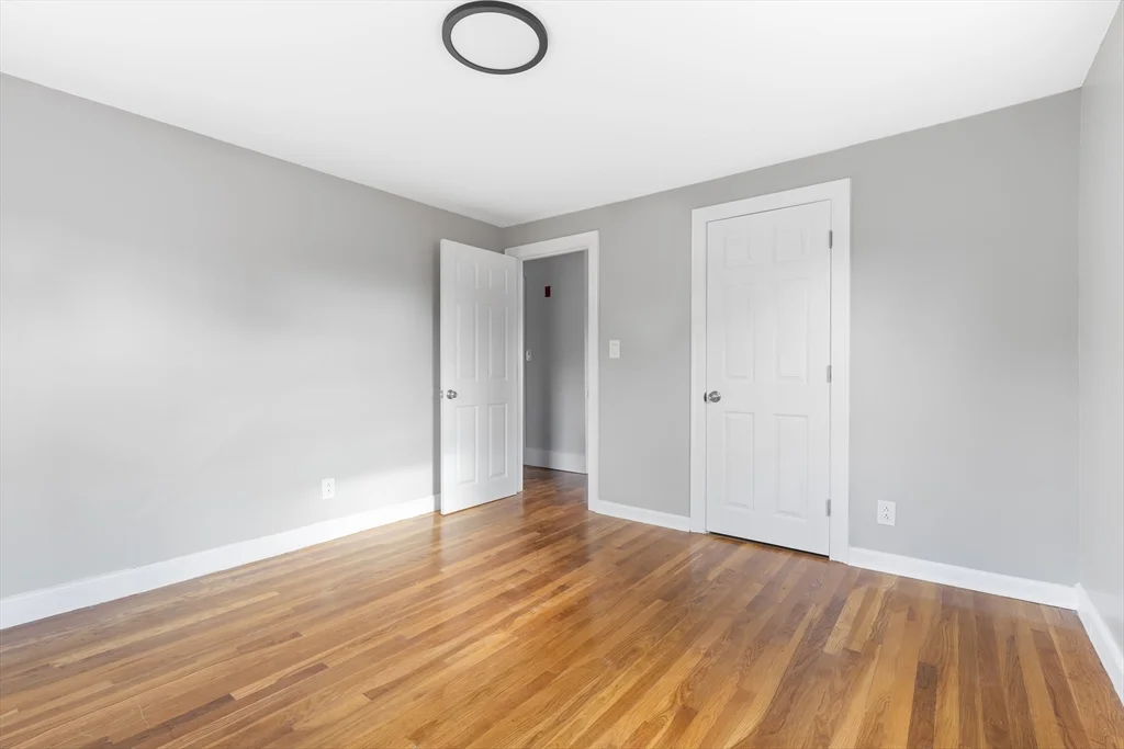 3 bed, 2 bath apartment for rent at 149 Oak St, Natick — photo 9 of 24