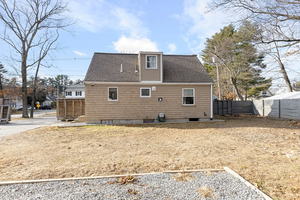 3 bed, 2 bath apartment for rent at 149 Oak St, Natick — photo 24 of 24