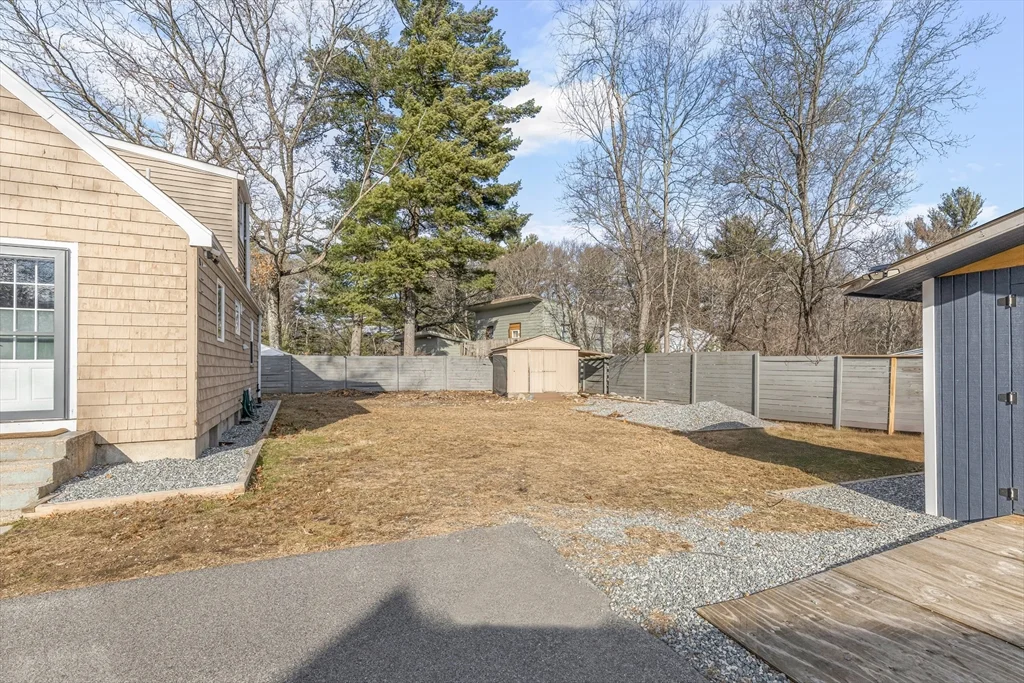 3 bed, 2 bath apartment for rent at 149 Oak St, Natick — photo 21 of 24