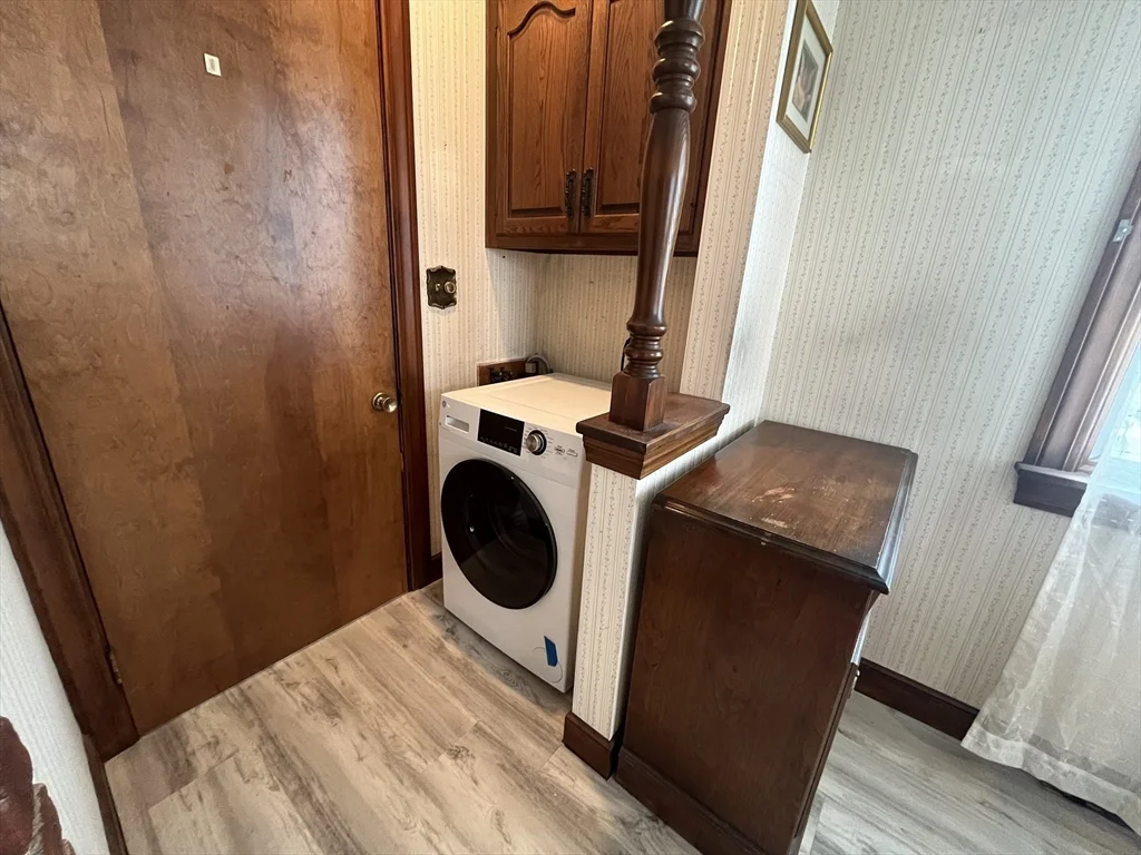2 bed, 1 bath apartment for rent at 149 Oakland St Unit 1, Malden — photo 6 of 11