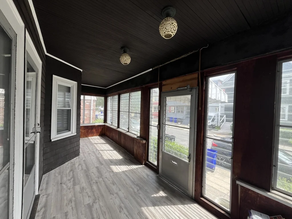 2 bed, 1 bath apartment for rent at 149 Oakland St Unit 1, Malden — photo 1 of 11