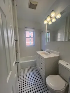 Studio bed, 1 bath apartment for rent at 149 Park Dr Unit 12A, Fenway — photo 8 of 11