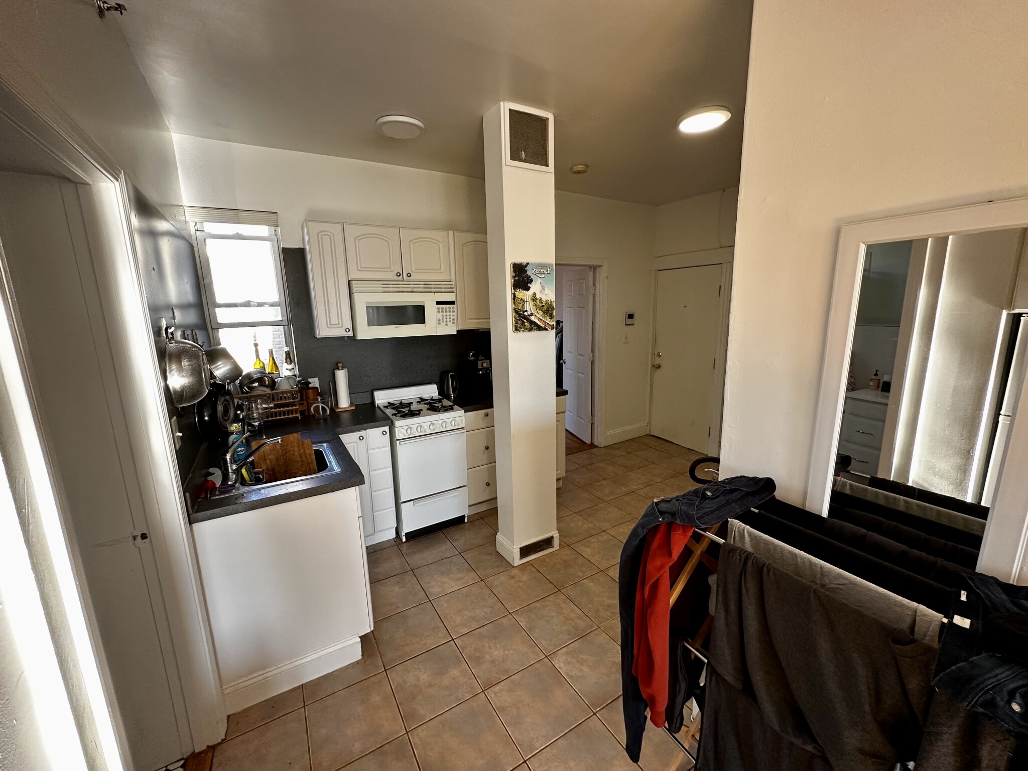 1 bed, 1 bath apartment for rent at 149 Park Dr Unit 31D, Fenway — photo 4 of 8