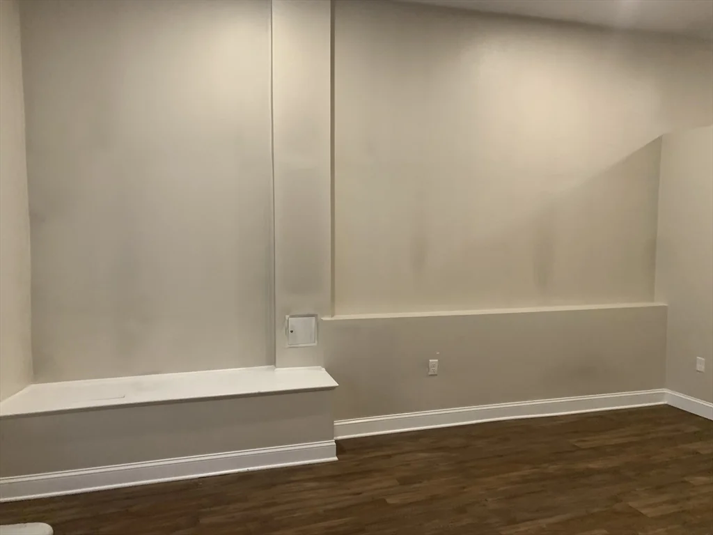 Studio bed, 1 bath apartment for rent at 149 Washington St Unit 1, Haverhill — photo 14 of 16