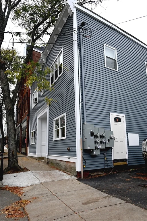 Studio bed, 1 bath apartment for rent at 149 Washington St Unit 1, Haverhill — photo 16 of 16
