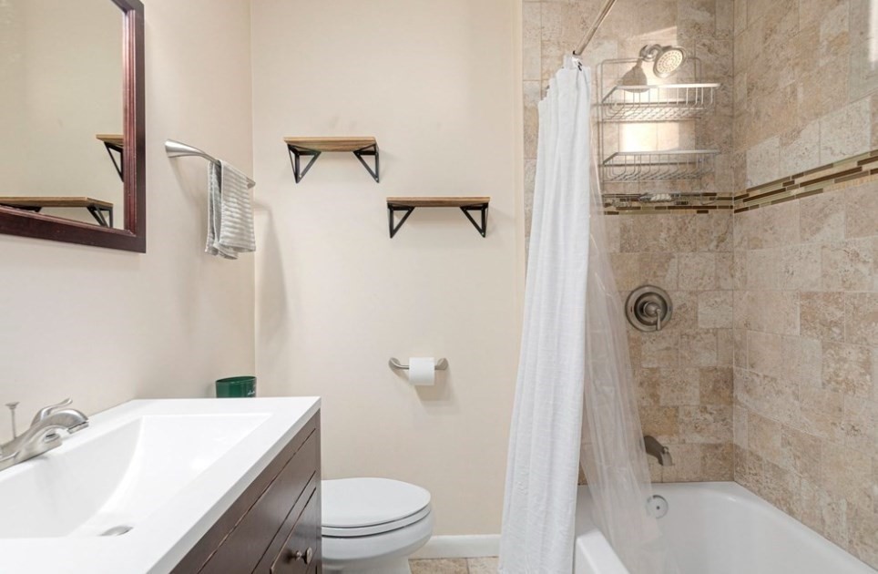 2 bed, 1 bath apartment for rent at 149 Webster St Unit 2, East Boston — photo 8 of 13