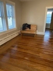 2 bed, 1 bath apartment for rent at 149 Wood St Unit 1, Far North — photo 3 of 14