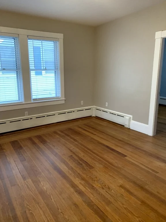 2 bed, 1 bath apartment for rent at 149 Wood St Unit 1, Far North — photo 5 of 14